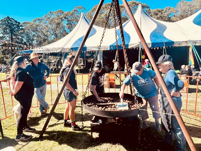 Wandi Nut Festival chestnut cooking